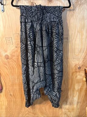 Women's Smocked Waist Black & Gray Patterned Harem Pants/smocked Romper 2ways!
